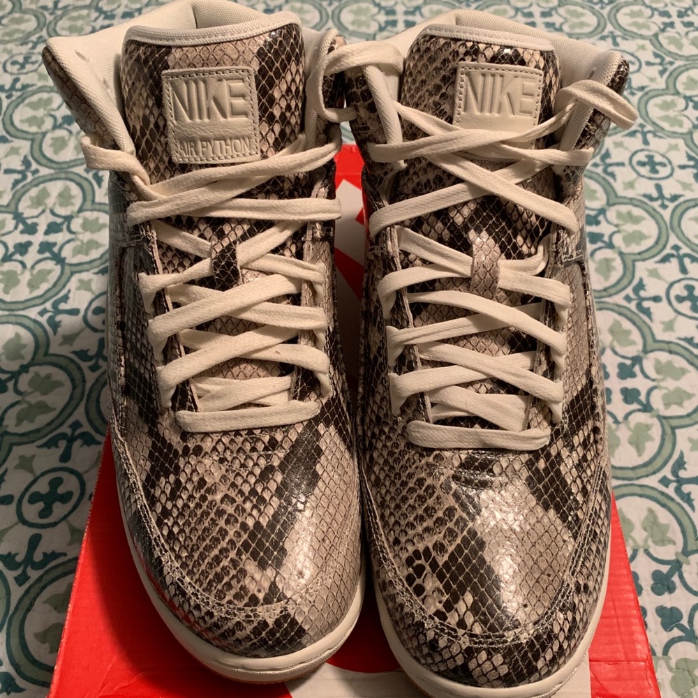 Nike Air Python worn once to fashion event.
